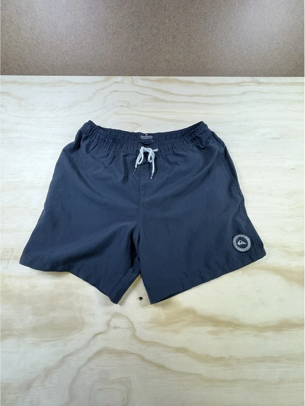 Quiksilver Volley Swim Trunks Mens Large Black Drawstring Surf Beach Swim Shorts